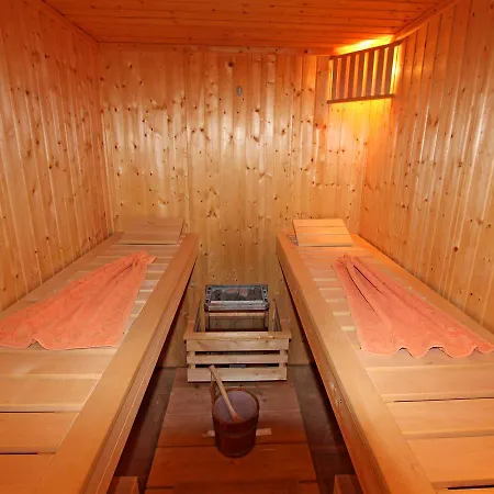 Ferienwohnung Mit Whirlpool Unterg *